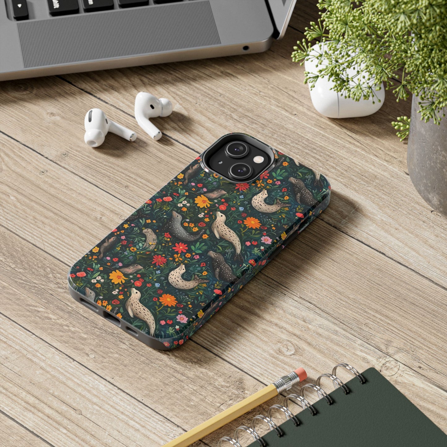 Animal Instinct | Sellos y flores (Seals and Flowers)