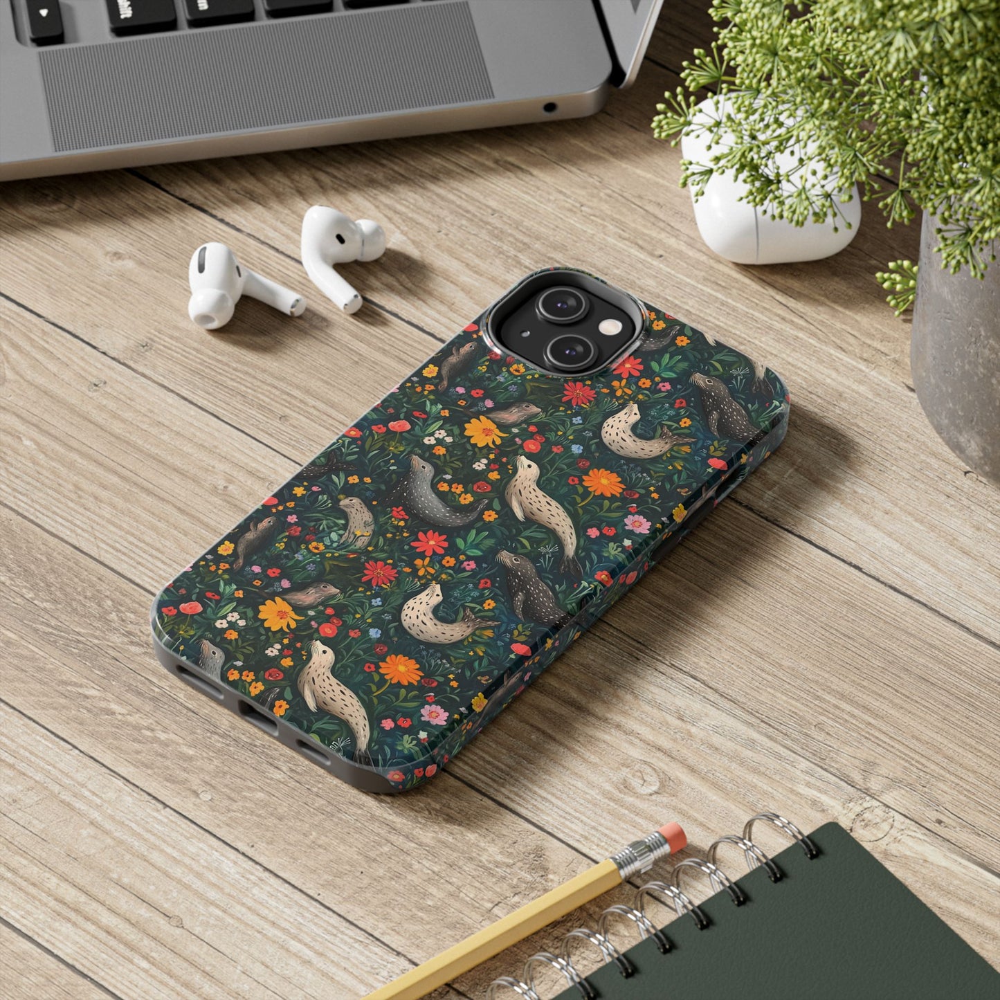 Animal Instinct | Sellos y flores (Seals and Flowers)